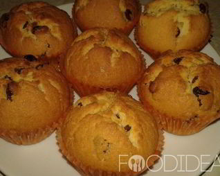 Маффины с изюмом