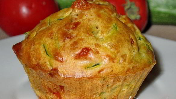Рецепт Маффины с кабачками, помидорами и сыром