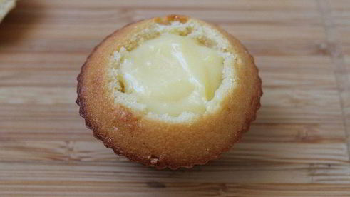 маффины с лимонным курдом и меренгой