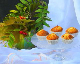 Маффины со смородиной