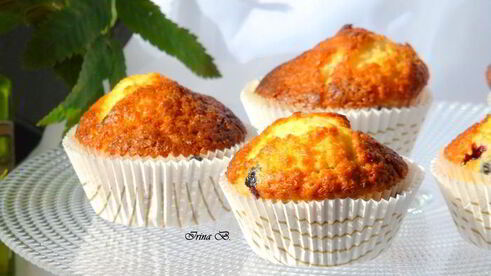 маффины со смородиной