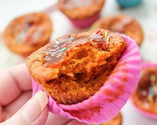 Морковные маффины с ягодами годжи