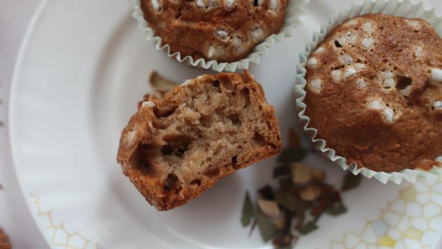 Рецепт ржаные маффины с яблоком, кешью и кориандром
