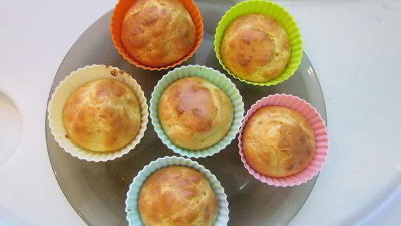 Рецепт Закусочные маффины с сырками и чесноком