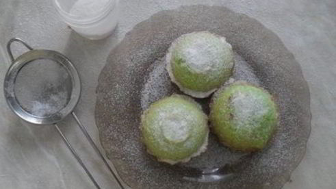 зеленые маффины с чаем матча