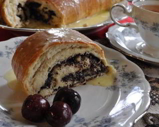 Маковый рулет