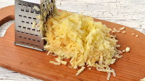 манник на кефире с яблоками