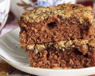 Шоколадный манник с халвой