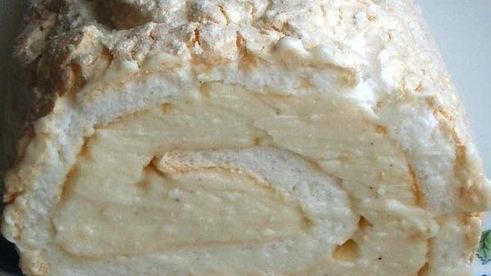 меренговый рулет