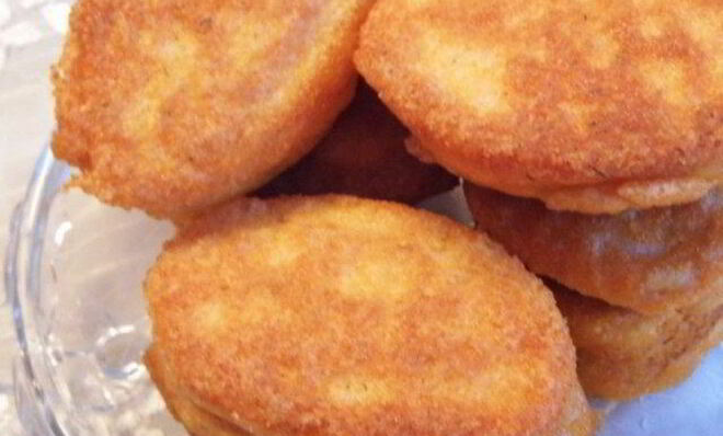 Икряники — оладьи из сазаньей икры