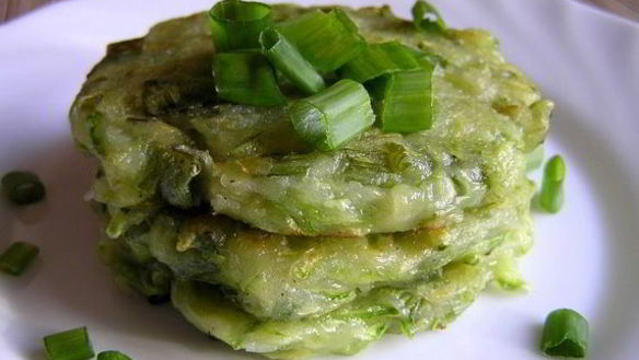 Рецепт Кабачковые оладьи с зеленым луком