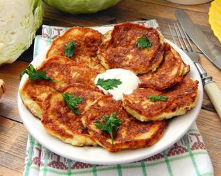 Капустные оладьи из капусты