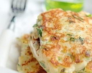 Картофельные оладьи с сыром