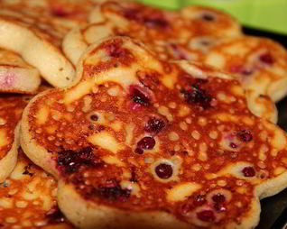 Клюквенные оладушки