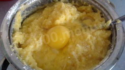 кукурузные оладьи с сыром моцарелла