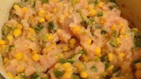 куриные оладьи с кукурузой