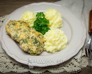 Куриные оладьи с сыром и укропом