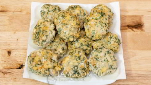 куриные оладьи с сыром и укропом