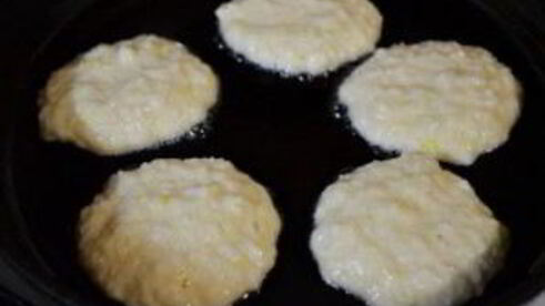 луковые оладушки