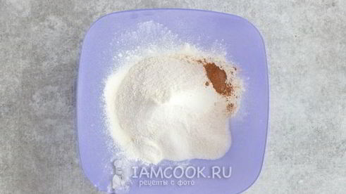 морковные оладьи с изюмом