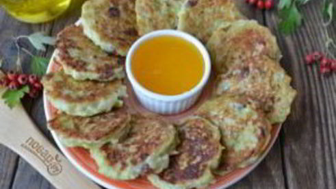 оладьи из кабачков и яблок