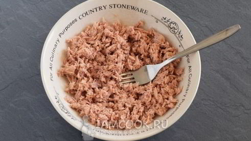 оладьи из рыбных консервов