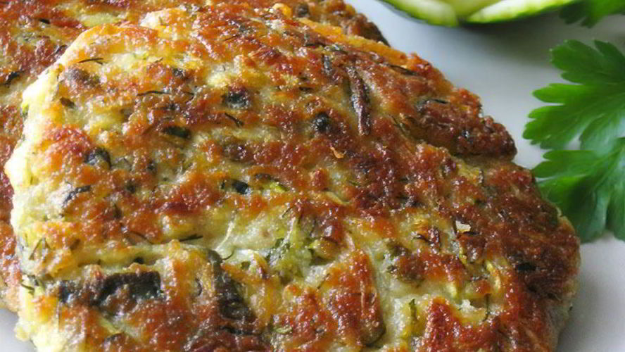 Рецепт оладьи из цукини с сыром фета и зеленью