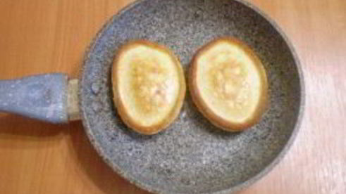 оладьи на кефире с яйцами