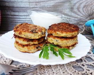 Овощные оладьи с шампиньонами