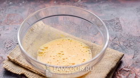 пышные оладьи на горячем кефире