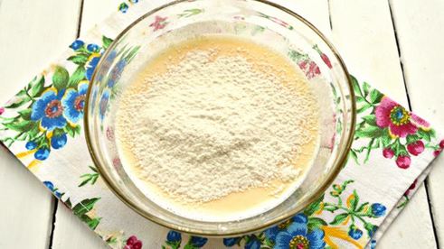 пышные оладьи на молоке с маком