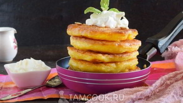 Рецепт Пышные оладьи с тыквой на кефире