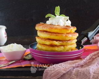 Пышные оладьи с тыквой на кефире