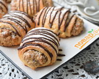 Ореховые рулетики из творожного теста