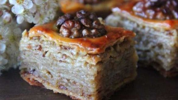 Рецепт Пахлава медовая с орехами