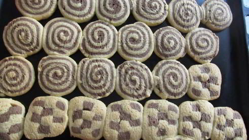 песочное печенье шоколадно-ванильное