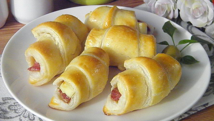 Рецепт рогалики из слоеного бездрожжевого теста