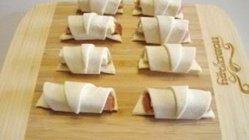 рогалики из слоеного бездрожжевого теста