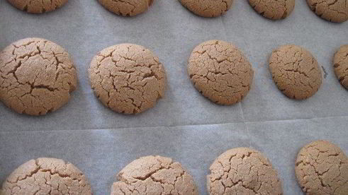 шоколадно-миндальные печеньки с тхиной