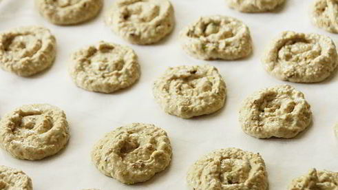 творожно-овсяное печенье с фисташками