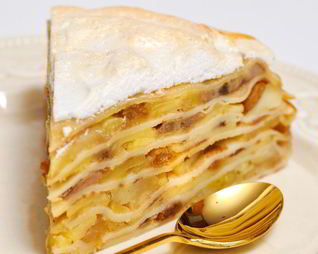 Блинный пирог с яблоками