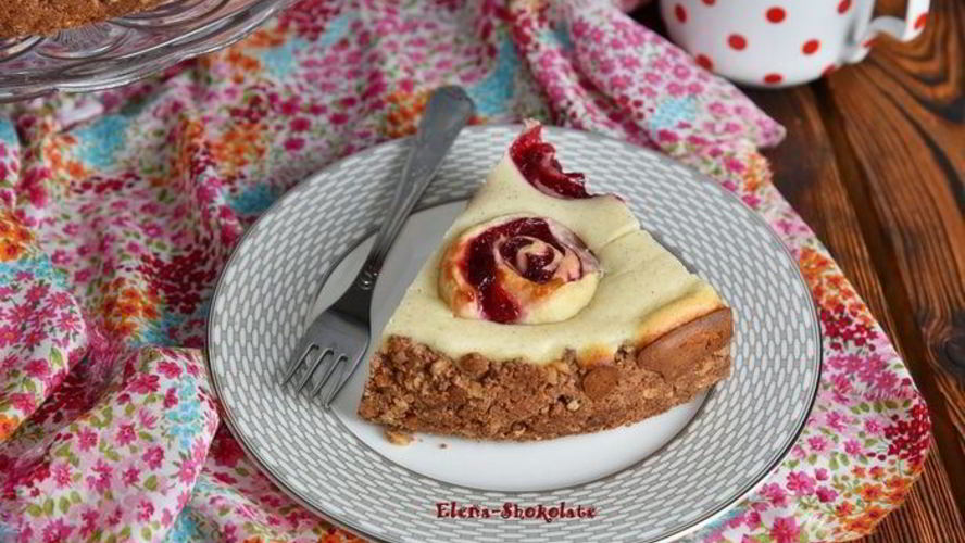 Рецепт пирог на ореховом тесте с вишневыми слоеными рулетиками