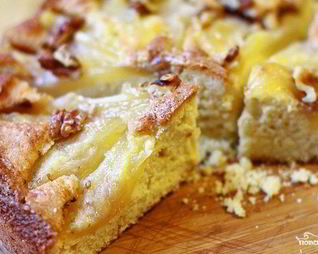 Пирог с грушами в мультиварке