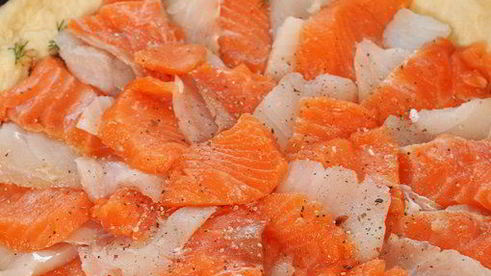 постный пирог с гречкой и семгой