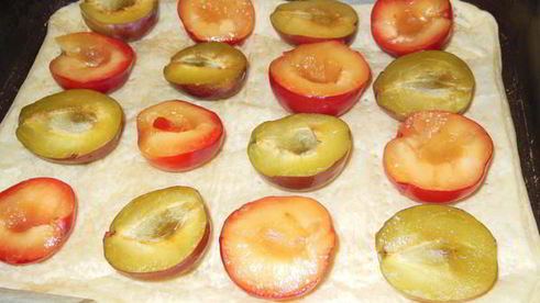 сливовый пирог