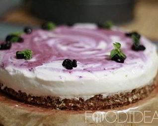 Творожный пирог с черникой