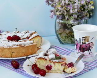 Творожный пирог с вишней