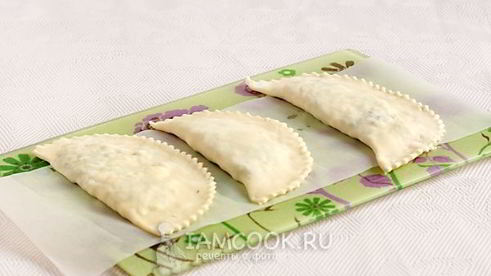 кутабы с творогом и зеленью