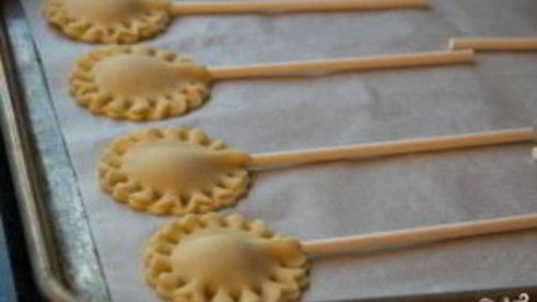 мини-пирожки на палочке