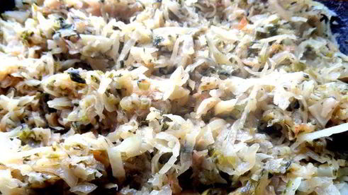 мини-пирожки с капустой, сельдереем, шпинатом и сыром